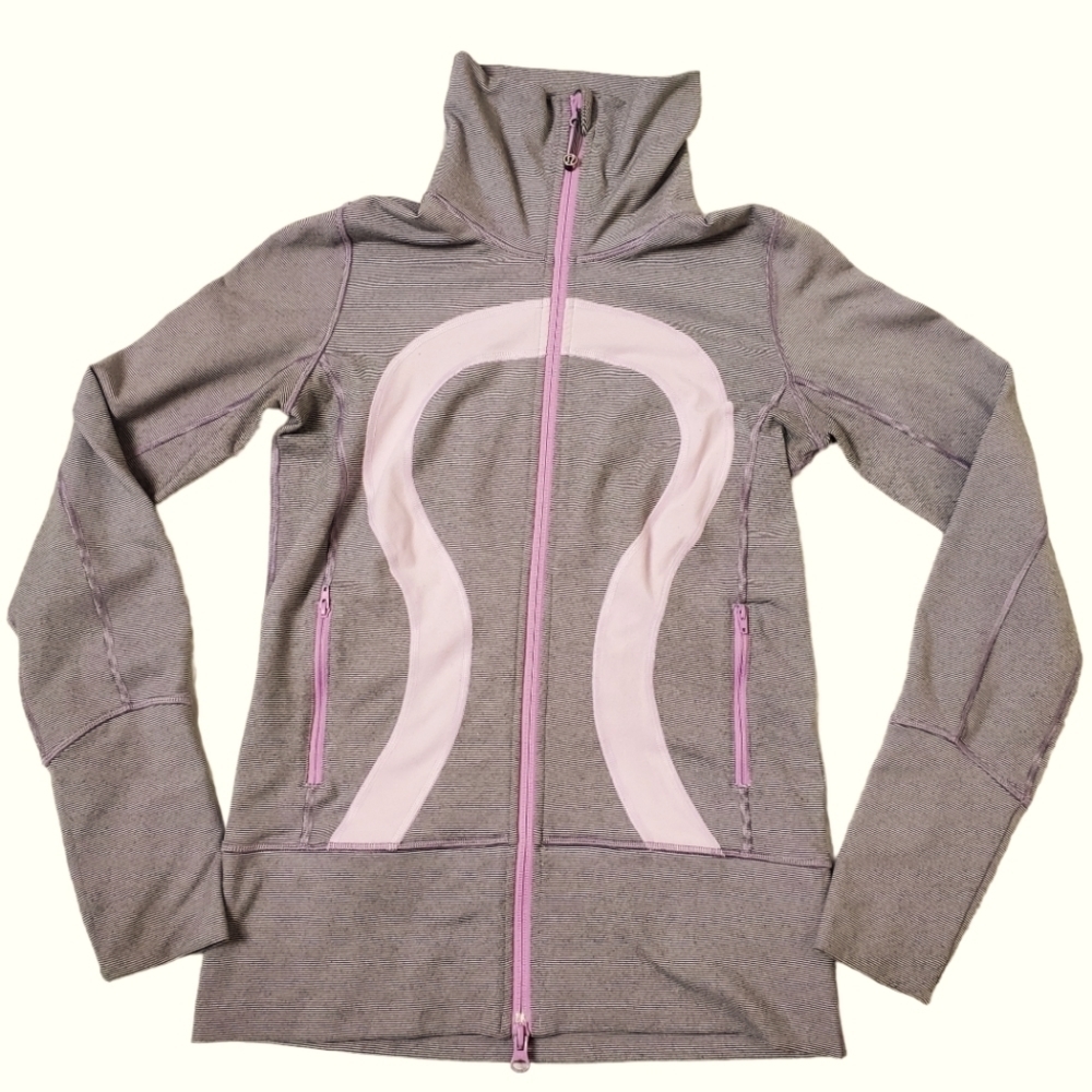 LULULEMON sweater size 4